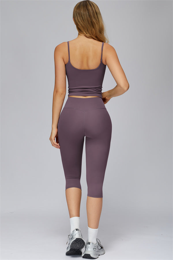 The FlexCore Capri Leggings